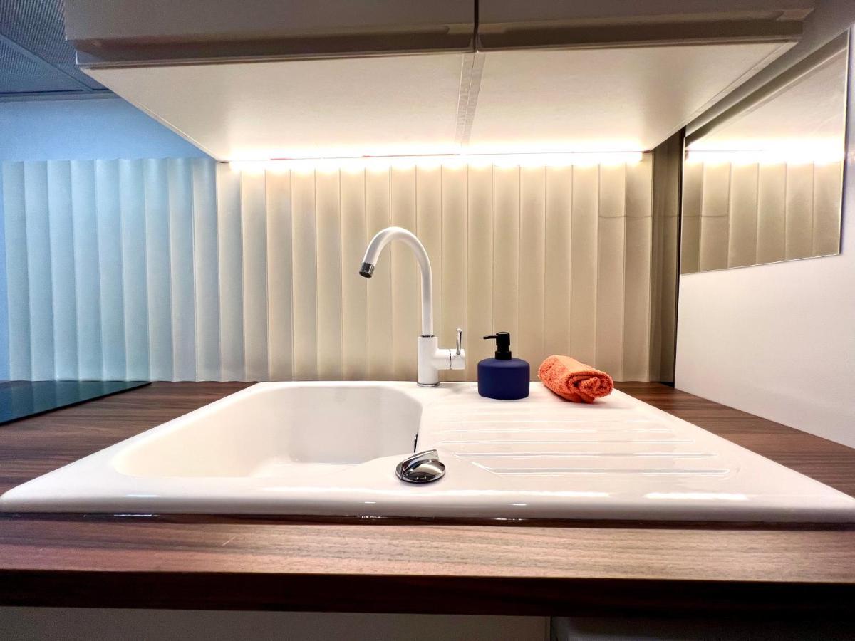 Roma Reva: Design Et Home Cinema 尼姆 外观 照片