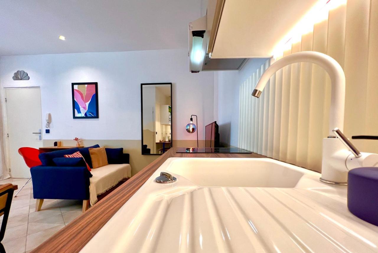 Roma Reva: Design Et Home Cinema 尼姆 外观 照片